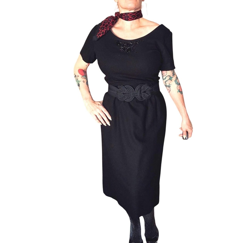 Vintage 1960s Black Beaded Floral Sheath Dress Mid Century Wiggle Cocktail 14
